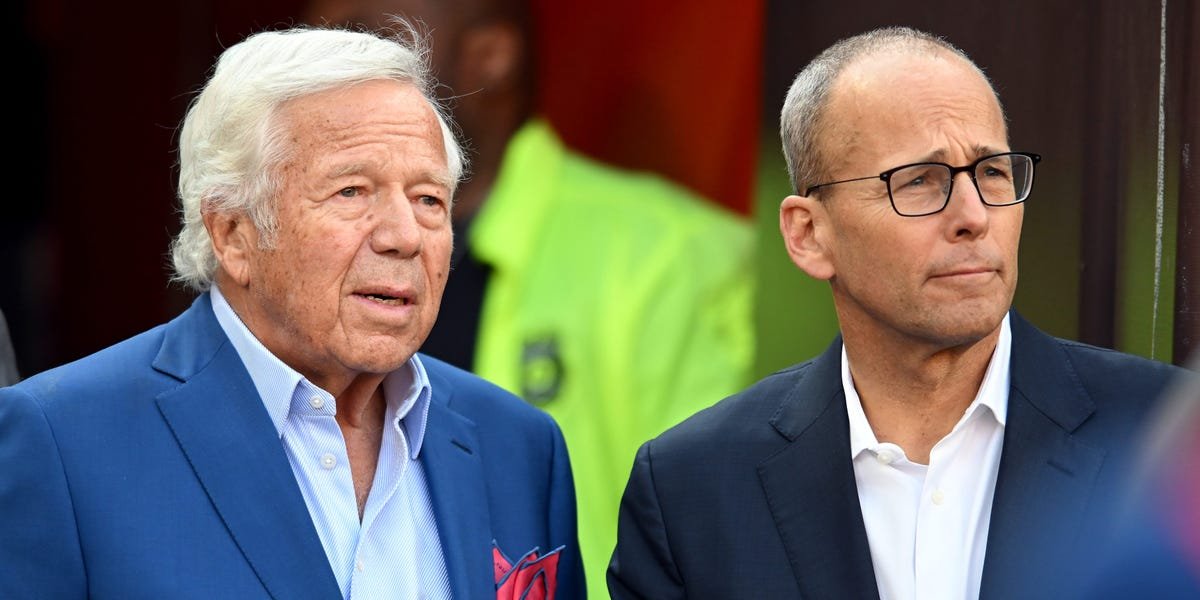 Meet-the-billionaire-owners-behind-every-NFL-team.jpeg