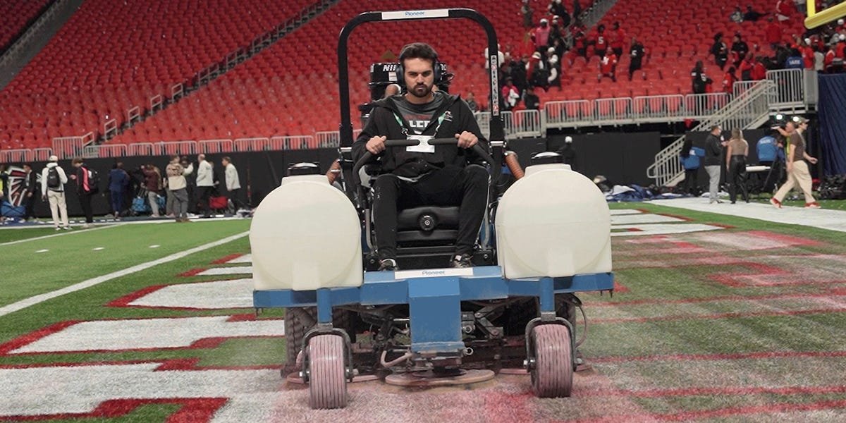 The-overnight-scramble-to-prep-an-NFL-stadium.jpeg