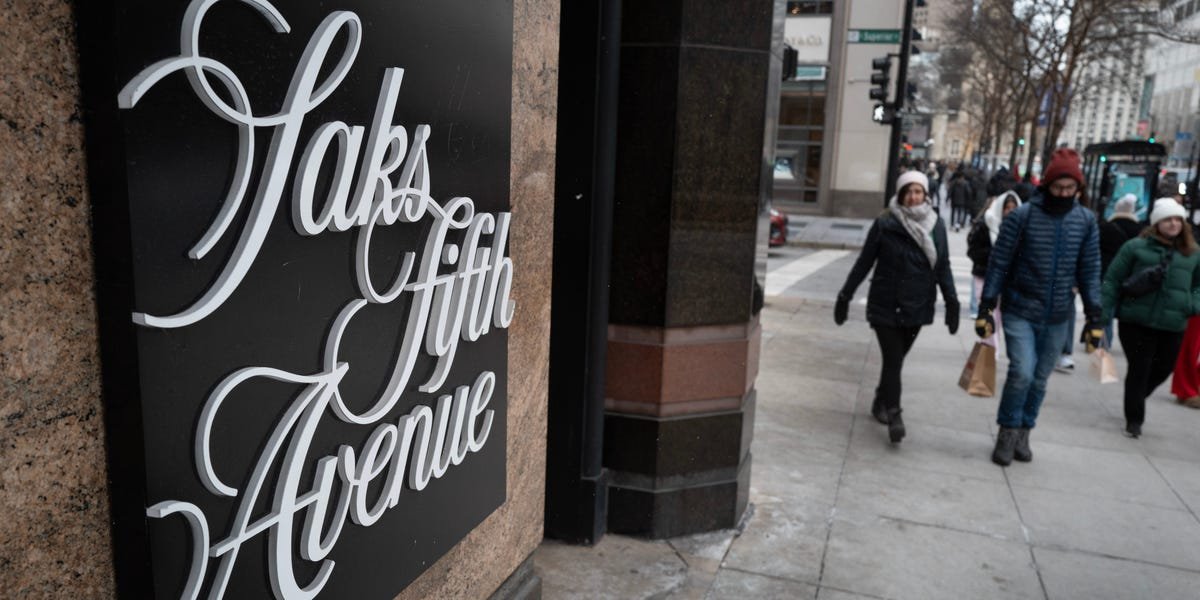 Bankrupt-luxury-retailer-Saks-wants-to-shed-a-6-million.jpeg