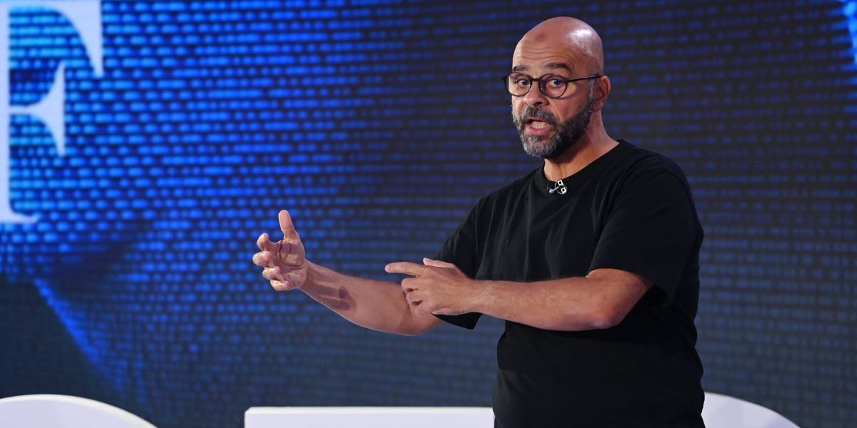 Ex-Google-X-exec-made-bold-predictions-about-AI-in-2020.jpeg