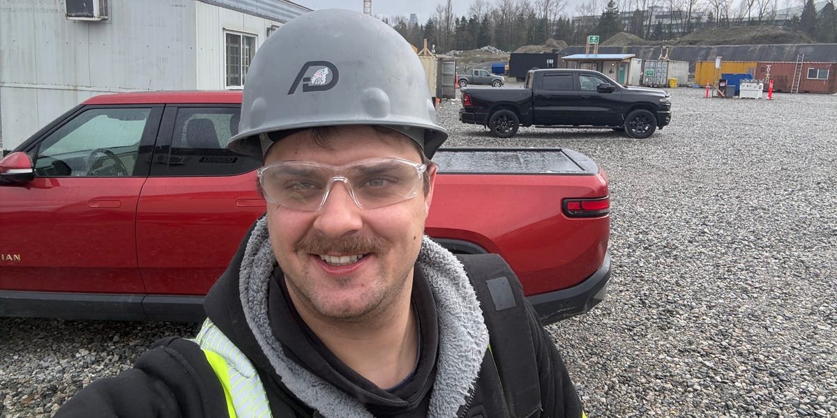 Im-a-construction-manager-who-vibe-coded-a-paperwork-tracker.jpeg