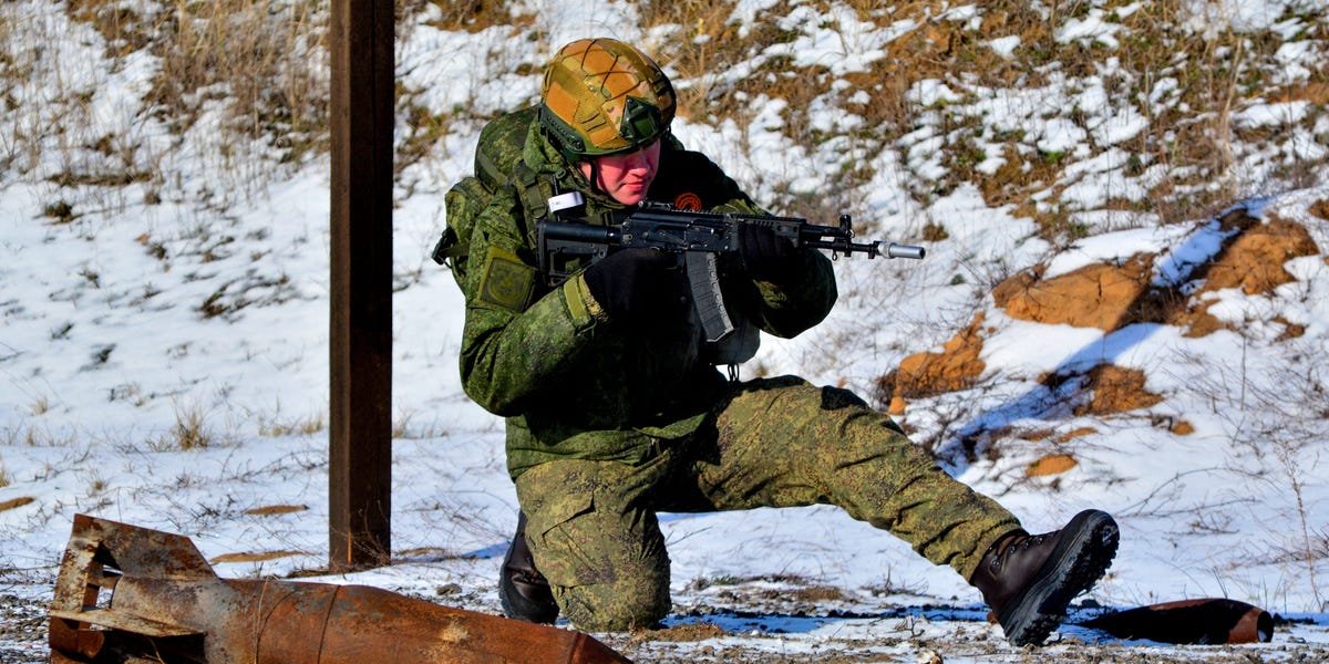 Russias-AK-47-manufacturer-is-making-special-bullets-for-its-assault.jpeg