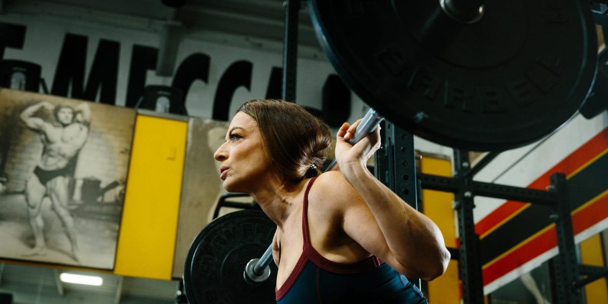 Strong-is-the-new-skinny-Women-leaders-are-strength-training.jpeg