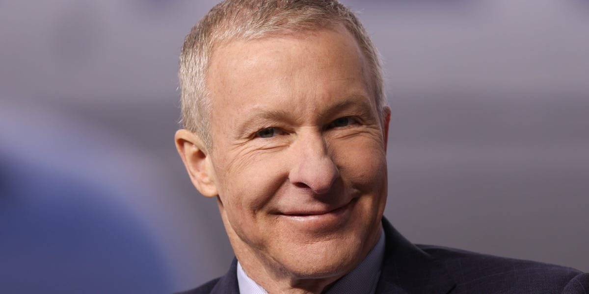 United-Airlines-CEO-said-he-uses-well-liked-pilots-make-sure.jpeg
